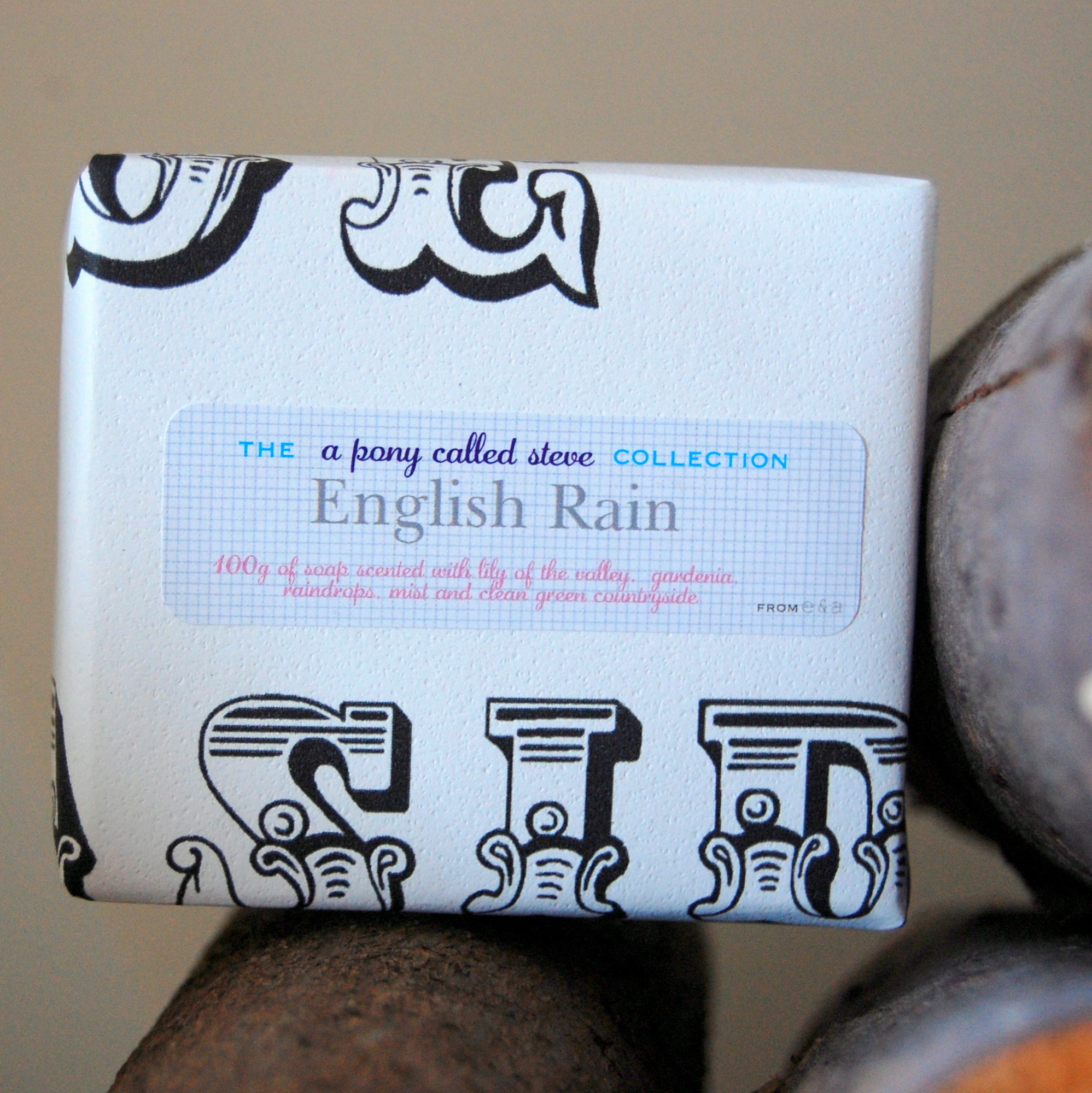 English Rain Handmade Scented Soap on Luulla